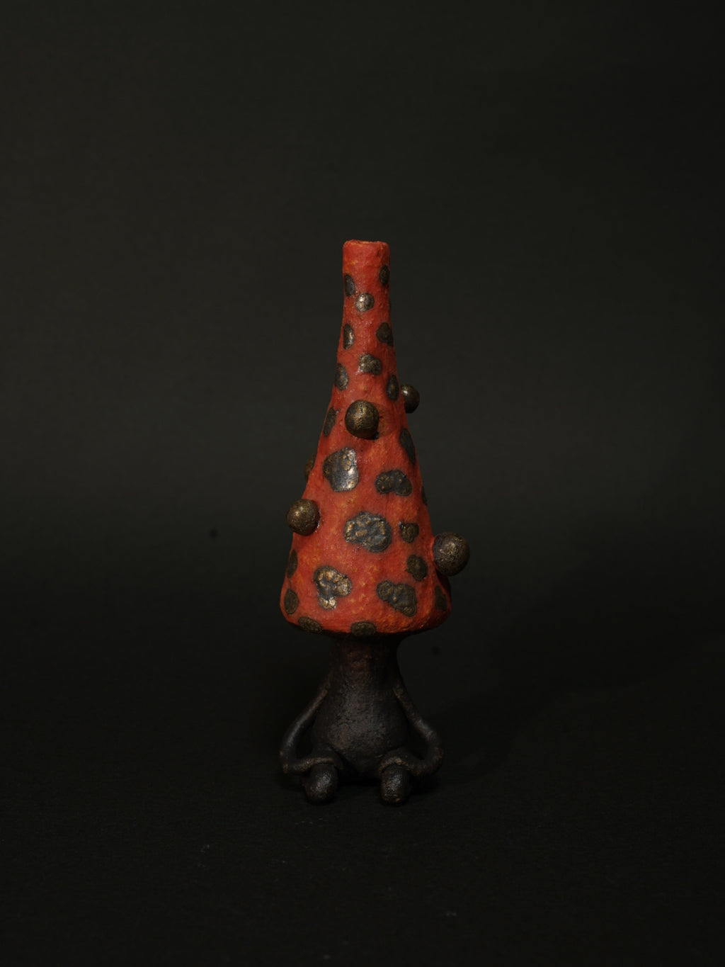 火星茶会客人のサビーニョ　2025(赤と金の玉)